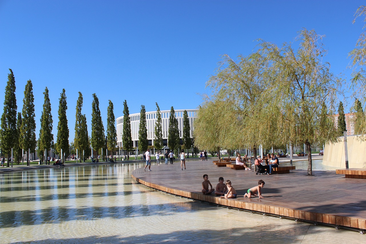 湖人重返巅峰！连胜10场，三核表现抢眼，里夫斯赛季价值爆发.